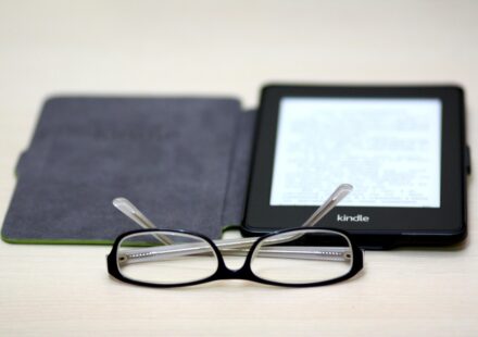 color e reader technology