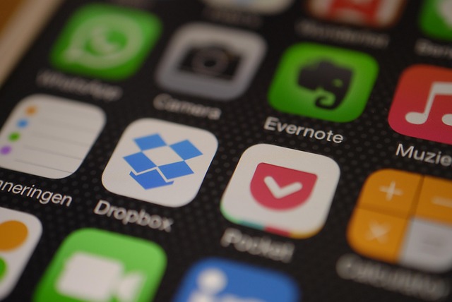 Smartphone screen displaying various mobile app icons