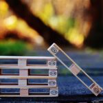 logistics app features cost
