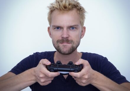 Onexsugar Sugar 1: A Gamer’s Guide to Dual-Screen