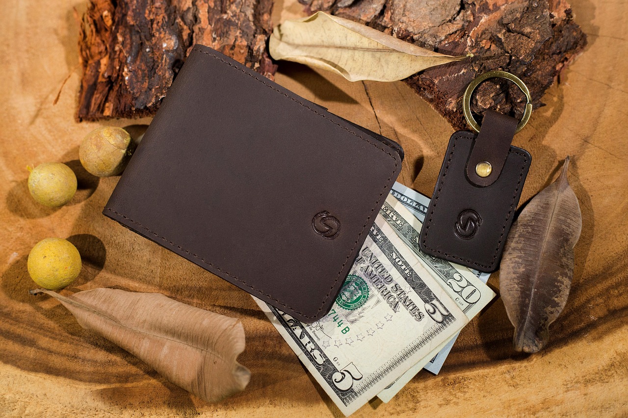 Crucial Features of E-Wallet App Development