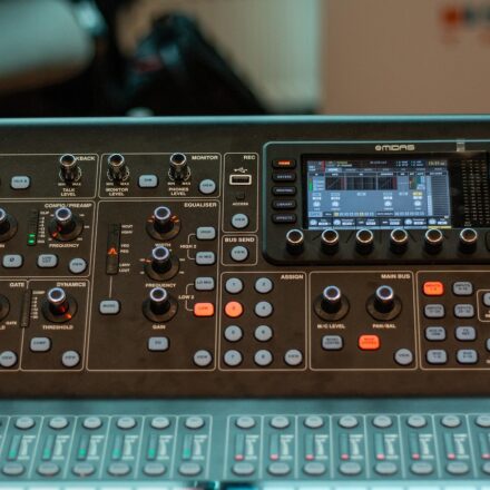 audio equalizer interface