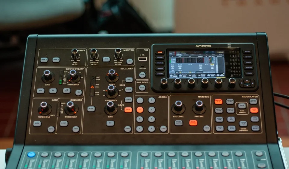 audio equalizer interface