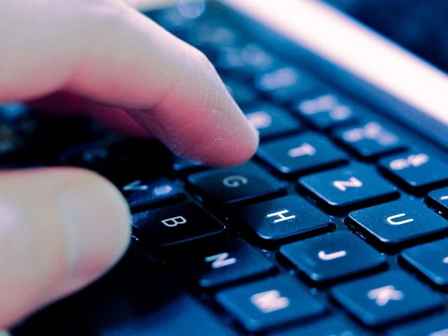 How does the digital clipboard work?