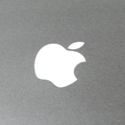 macbook pro silver discoloration