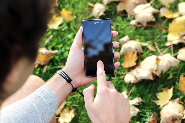 Personalize Your Android Keyboard: Images, Themes, and Customization