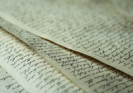 UploadWords.com USA: Free Text Analysis & Content Optimization