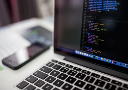 How to Use www.aka.ms.phonelink to Link Your Phone