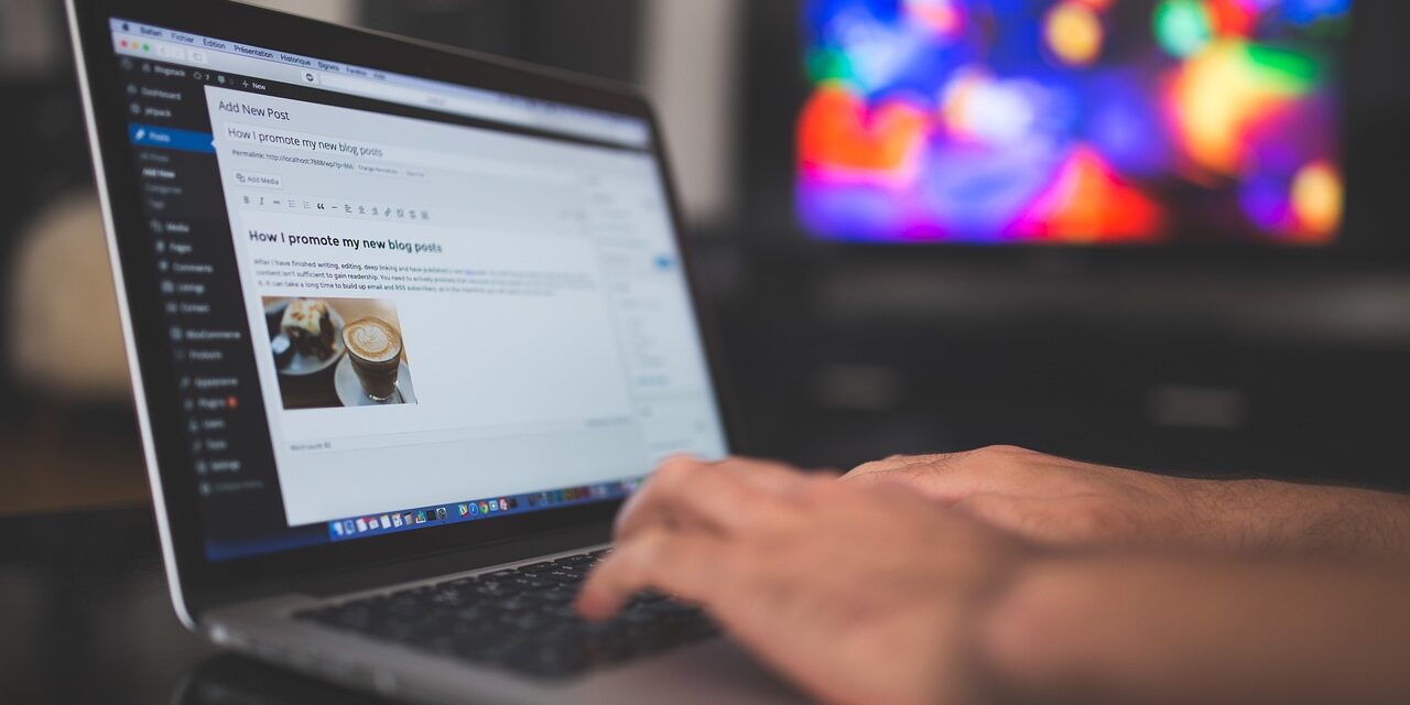 What Is brasssmile com? Content and Trust Review